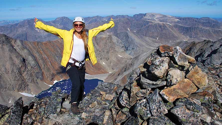 TORNGAT MOUNTAINS IN KUURURJUAC NATIONAL PARK • PATRICK GRAILLON